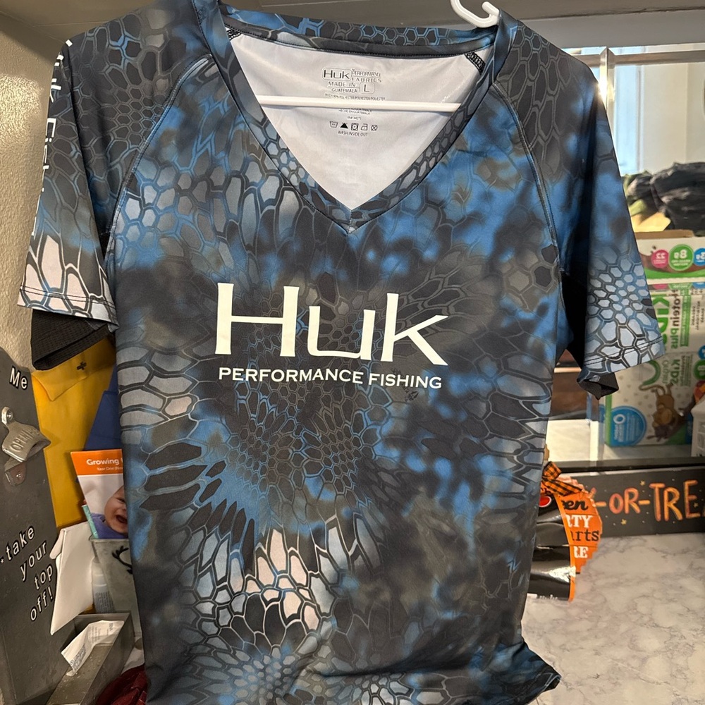 Huk Blue and Black Performance Fishing Shirt